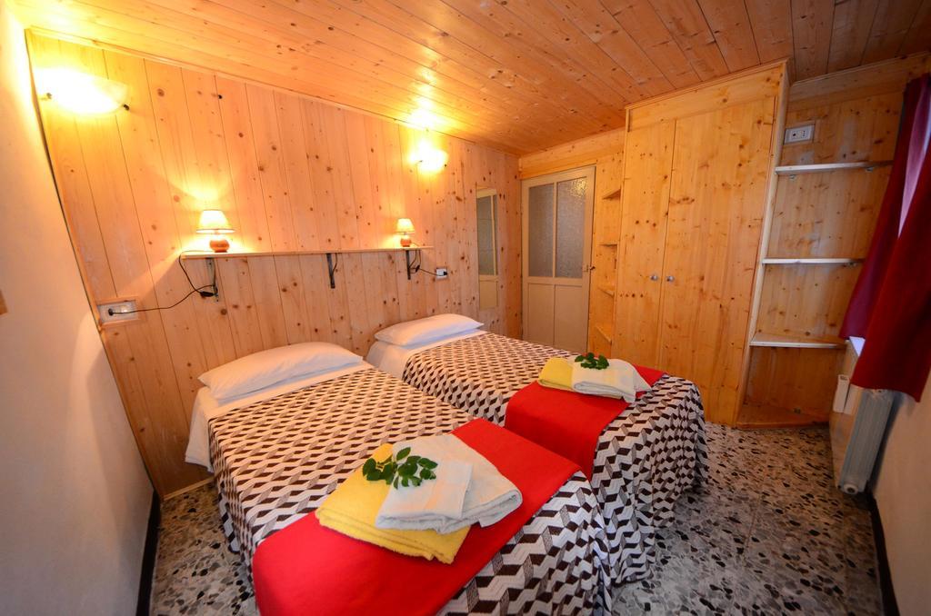 Villa Agriturismo Agronauta à Piozzano Extérieur photo