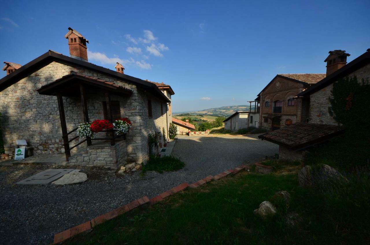 Villa Agriturismo Agronauta à Piozzano Extérieur photo